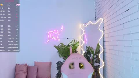 Snapshot of chiara_tay chatting on 11, 3, 2025 Chiara online show from 11, 3, 2025