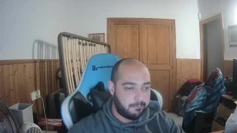 chicomallorca96 online show from 2, 3, 2025