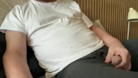 Snapshot of chiguy63v4 chatting on 1, 2, 2026 chiguy63v4 online show from 1, 2, 2026