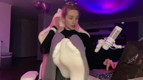 Goddess Vika - owner of all ur money online show from 11, 3, 2025