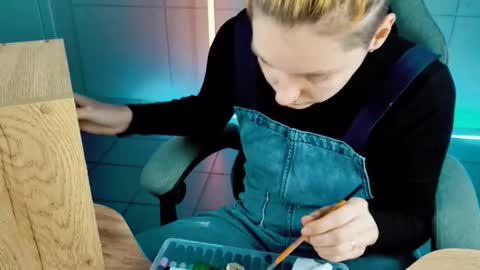 Bella online show from 22, 11, 2025