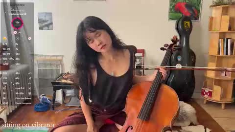 Snapshot of chiloschista chatting on 22, 10, 2025 judith online show from 22, 10, 2025