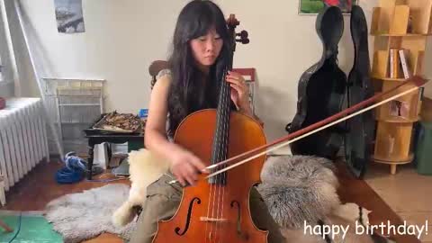 Snapshot of chiloschista chatting on 23, 10, 2025 judith online show from 23, 10, 2025