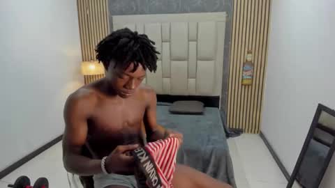 chimi88 online show from 6, 10, 2025