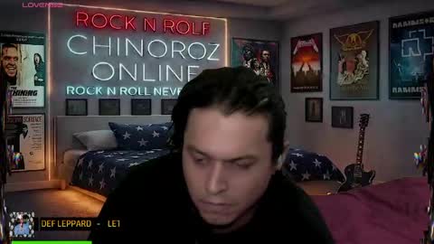 Snapshot of chinoroz chatting on 30, 4, 2026 Enrique online show from 30, 4, 2026