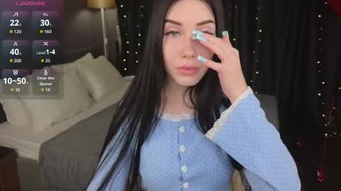 Chloe online show from 23, 2, 2026