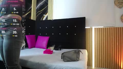 Snapshot of chloe__jones_ chatting on 23, 2, 2026 Chloe online show from 23, 2, 2026