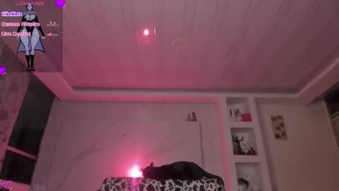 chloe_cooperr online show from 3, 4, 2026