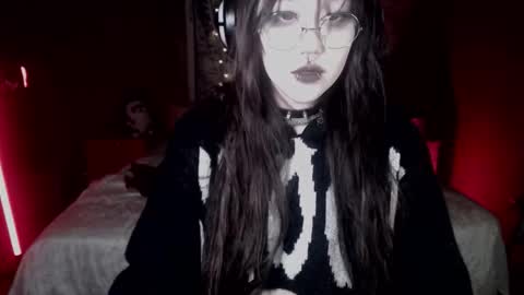 chloe_crystall_killer online show from 9, 10, 2025