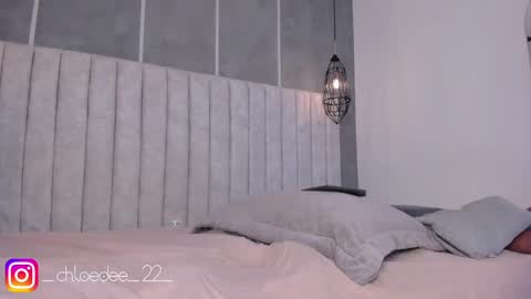 Snapshot of chloe_dee_ chatting on 14, 2, 2025 Chloe online show from 14, 2, 2025