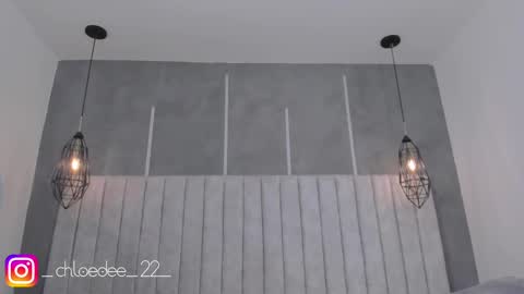 Snapshot of chloe_dee_ chatting on 19, 2, 2025 Chloe online show from 19, 2, 2025