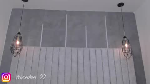 Snapshot of chloe_dee_ chatting on 2, 3, 2025 Chloe online show from 2, 3, 2025