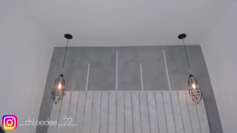 Snapshot of chloe_dee_ chatting on 8, 3, 2025 Chloe online show from 8, 3, 2025