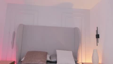 Snapshot of chloe_dee_ chatting on 8, 11, 2025 Chloe online show from 8, 11, 2025