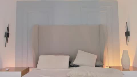 Chloe online show from 26, 3, 2026