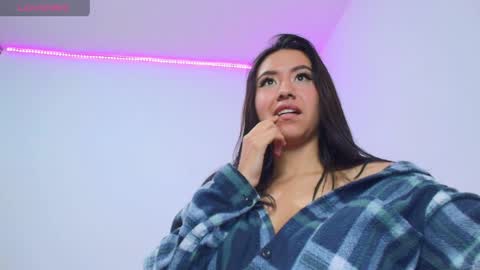 chloe_desire11 online show from 18, 5, 2026
