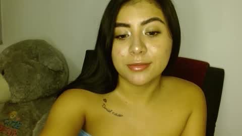 chloe_dolce online show from 3, 10, 2025