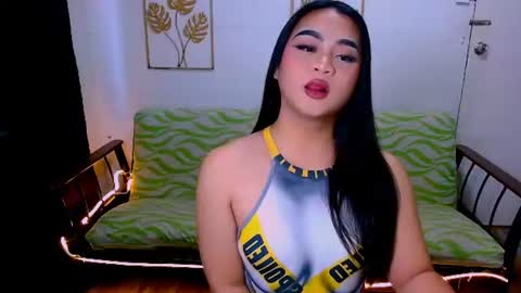 Snapshot of chloe_elsher chatting on 4, 7, 2026 Ts Chloeeeeee online show from 4, 7, 2026
