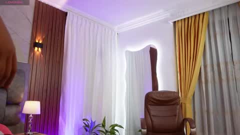 Chloe online show from 21, 3, 2026