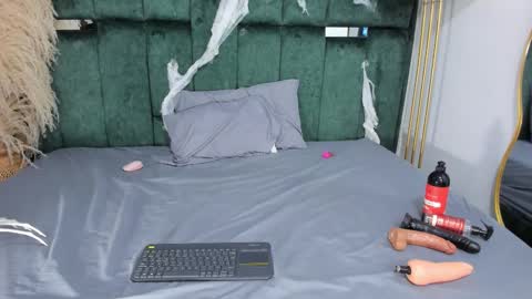 Chloe online show from 25, 10, 2025