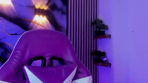 chloe_jacksonn online show from 11, 7, 2026