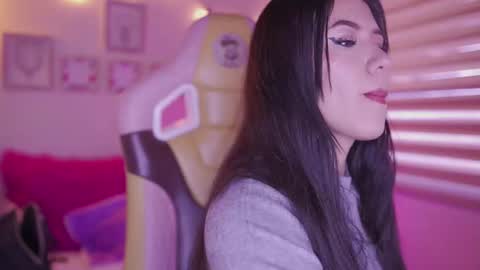 Chloe  online show from 23, 2, 2026