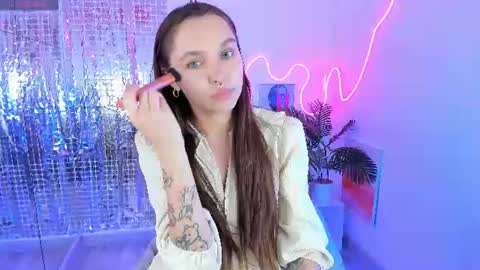 Snapshot of chloe_sunny chatting on 26, 6, 2026 Chloe online show from 26, 6, 2026