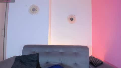 Chloe Miller  online show from 4, 10, 2025