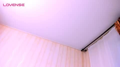 chloe wifey online show from 2, 3, 2026