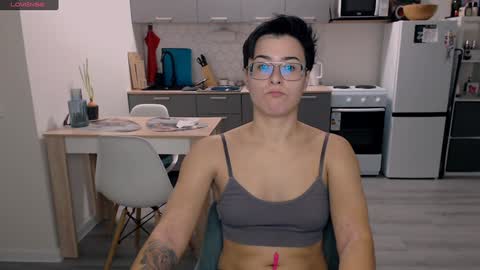 Eva and Sandra online show from 2, 12, 2024