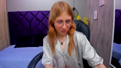 chloecampbell03 online show from 3, 10, 2025