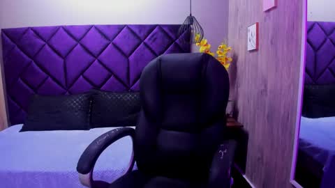 chloecampbell03 online show from 4, 10, 2025