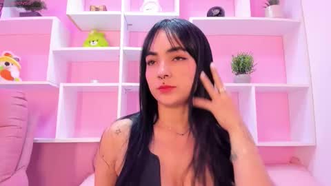 Snapshot of chloeharper1 chatting on 29, 11, 2025 Chloe online show from 29, 11, 2025