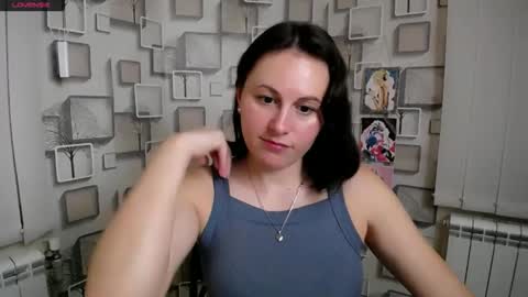 Snapshot of chloejill_ chatting on 2, 10, 2025 Chloe online show from 2, 10, 2025