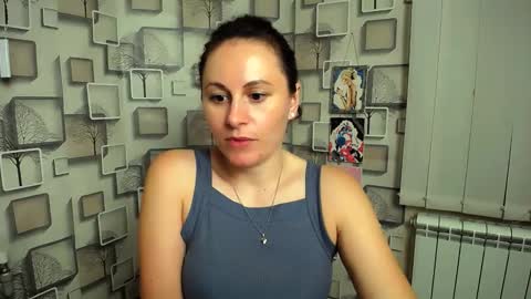 Chloe online show from 8, 10, 2025