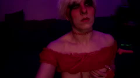 Chloekissxo online show from 7, 2, 2026