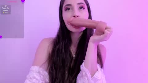 chloeminn online show from 12, 9, 2025