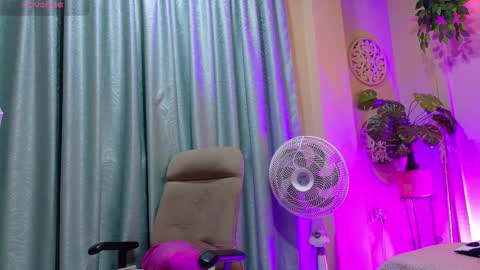 Chloe rosse online show from 13, 10, 2025
