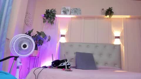 Chloe rosse online show from 14, 4, 2026