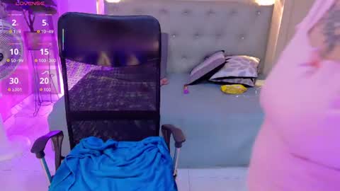 Snapshot of chloerossee chatting on 11, 6, 2026 Chloe rosse online show from 11, 6, 2026