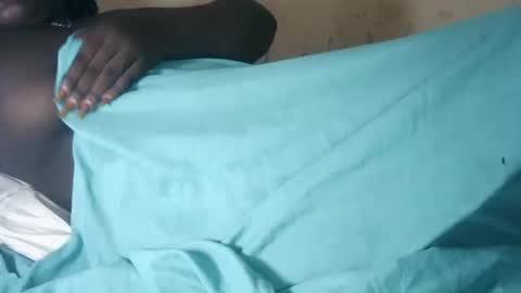 Paula online show from 3, 12, 2025