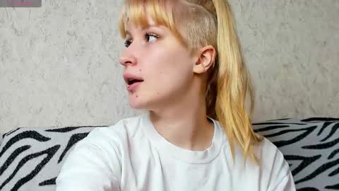 choco_meowx online show from 19, 3, 2026