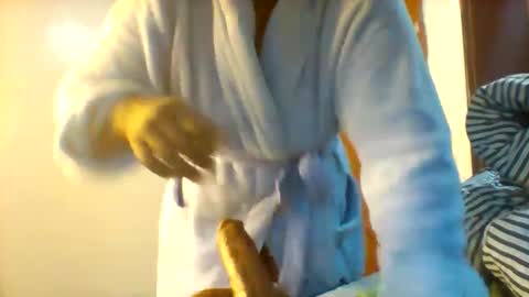 chocobabe002 online show from 19, 12, 2025