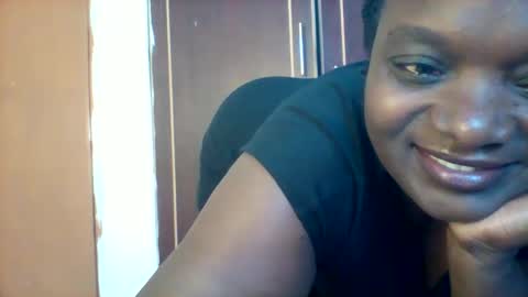 chocobabe002 online show from 17, 4, 2026