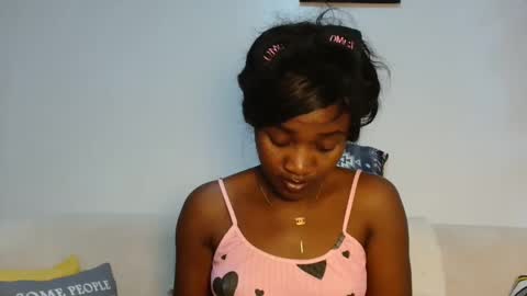 Snapshot of chocolate_desiree chatting on 19, 1, 2026 Lofti online show from 19, 1, 2026