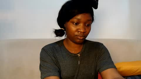 Snapshot of chocolate_desiree chatting on 18, 6, 2026 Lofti online show from 18, 6, 2026