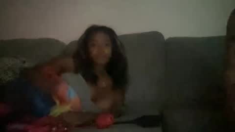 chocolatebaby1121 online show from 14, 2, 2025