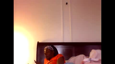 Snapshot of chocolatedrop_ chatting on 30, 9, 2025 chocolatedrop_ online show from 30, 9, 2025