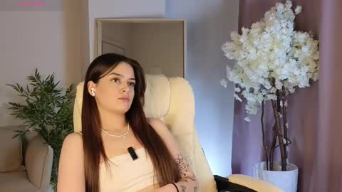 Snapshot of chocolatem1lk chatting on 10, 9, 2025 Jane online show from 10, 9, 2025