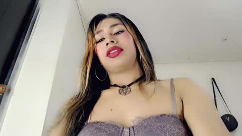 chocolatetriplex online show from 27, 10, 2025